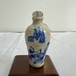 Antique Chinese blue and white porcelain snuff bottle 