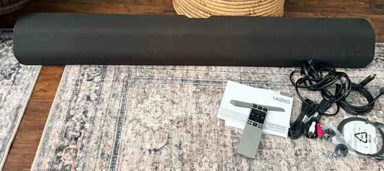 Vizio Soundbar with Remote and Cables