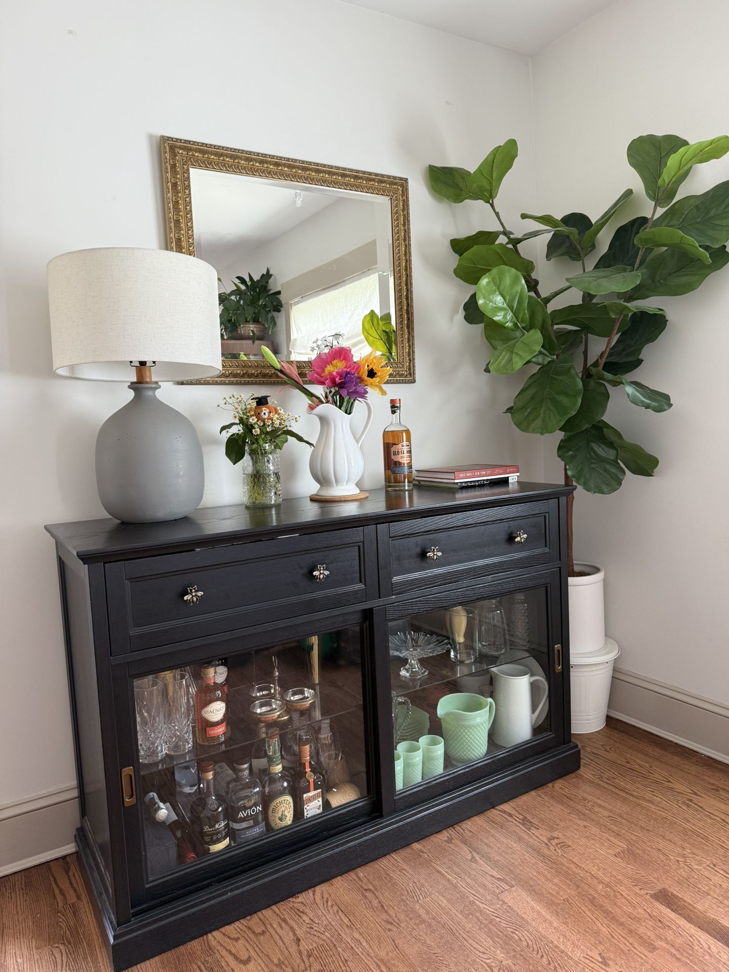 Sideboard / Buffet - Great Condition
