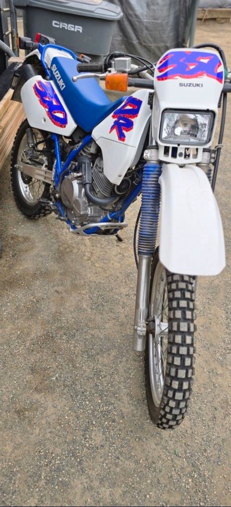 Suzuki Dr350s