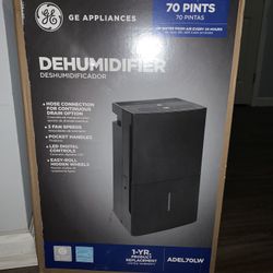 GE Dehumifier 70 Pint 