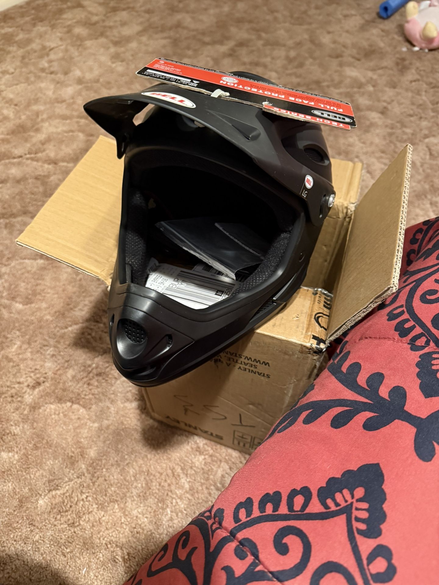 Full Face bike helmet 