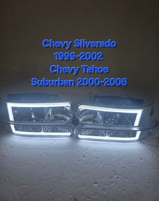 Chevy Silverado 1999-2002 Headlights
