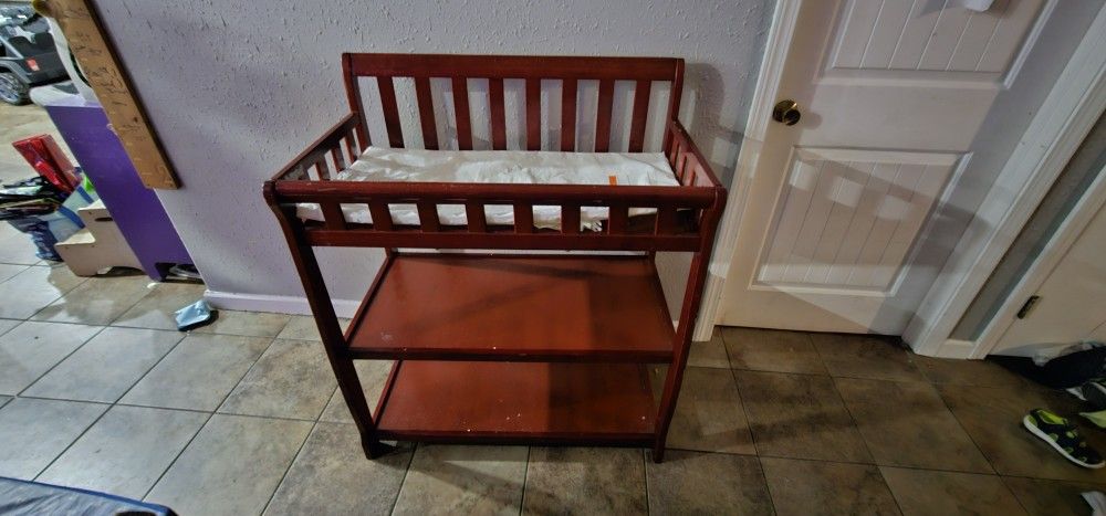 Changing table