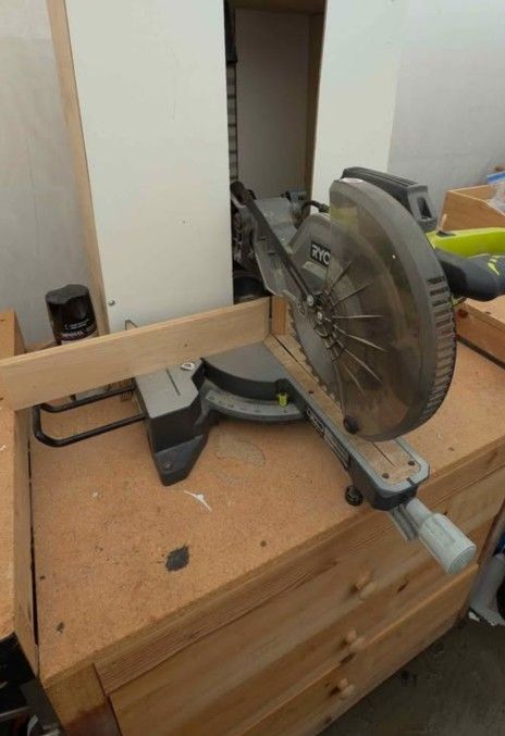 Sliding Saw