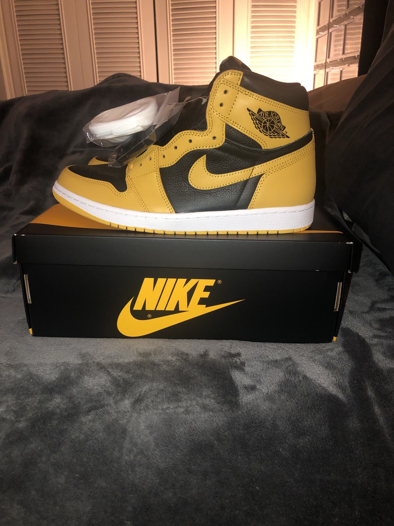 Jordan 1 Retro High Pollen Sz: 12 Men’s