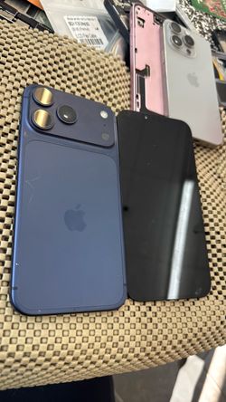 iPhone 17 ProMax screen
