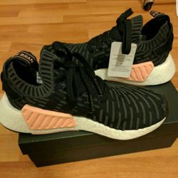Adidas NMD R2 Primeknit Brand new