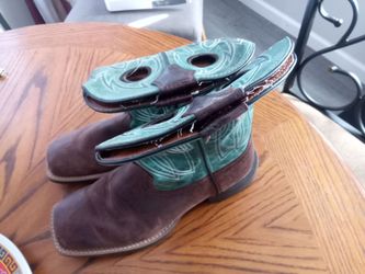 Mens Justin boots size 9