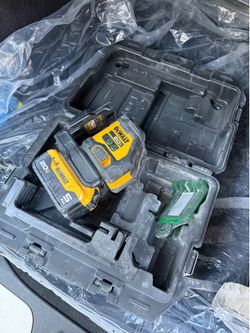 Cross dewalt laser