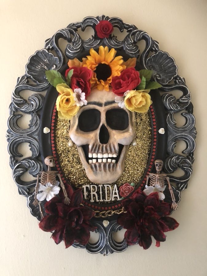 Frida 3d sculpture / mixed media