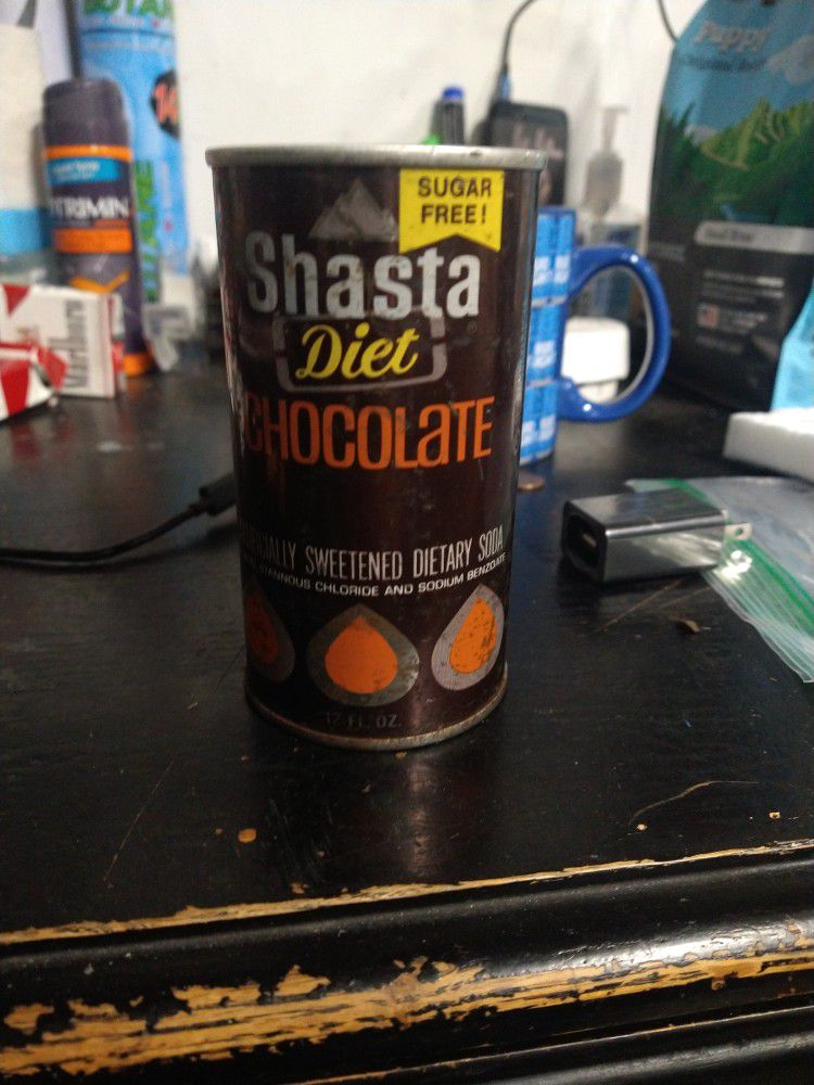 Shasta Diet Chocolate SoDa