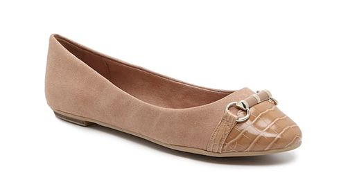 Women’s Flat Shoe, Size 8