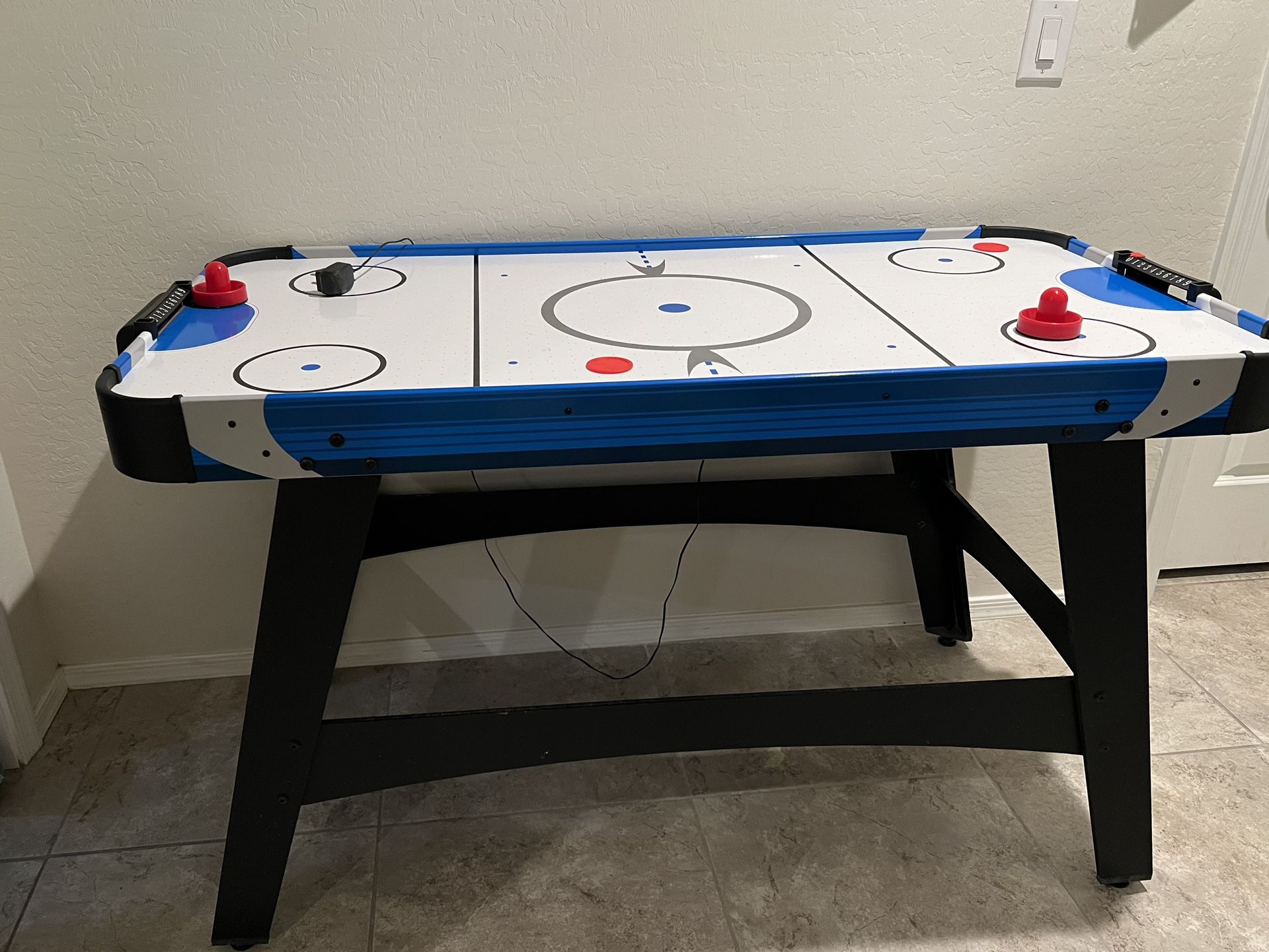 Air Hockey Table, Baby/kid Stuff 