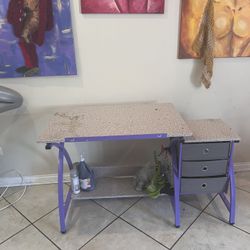 Reclining Desk With Stool 