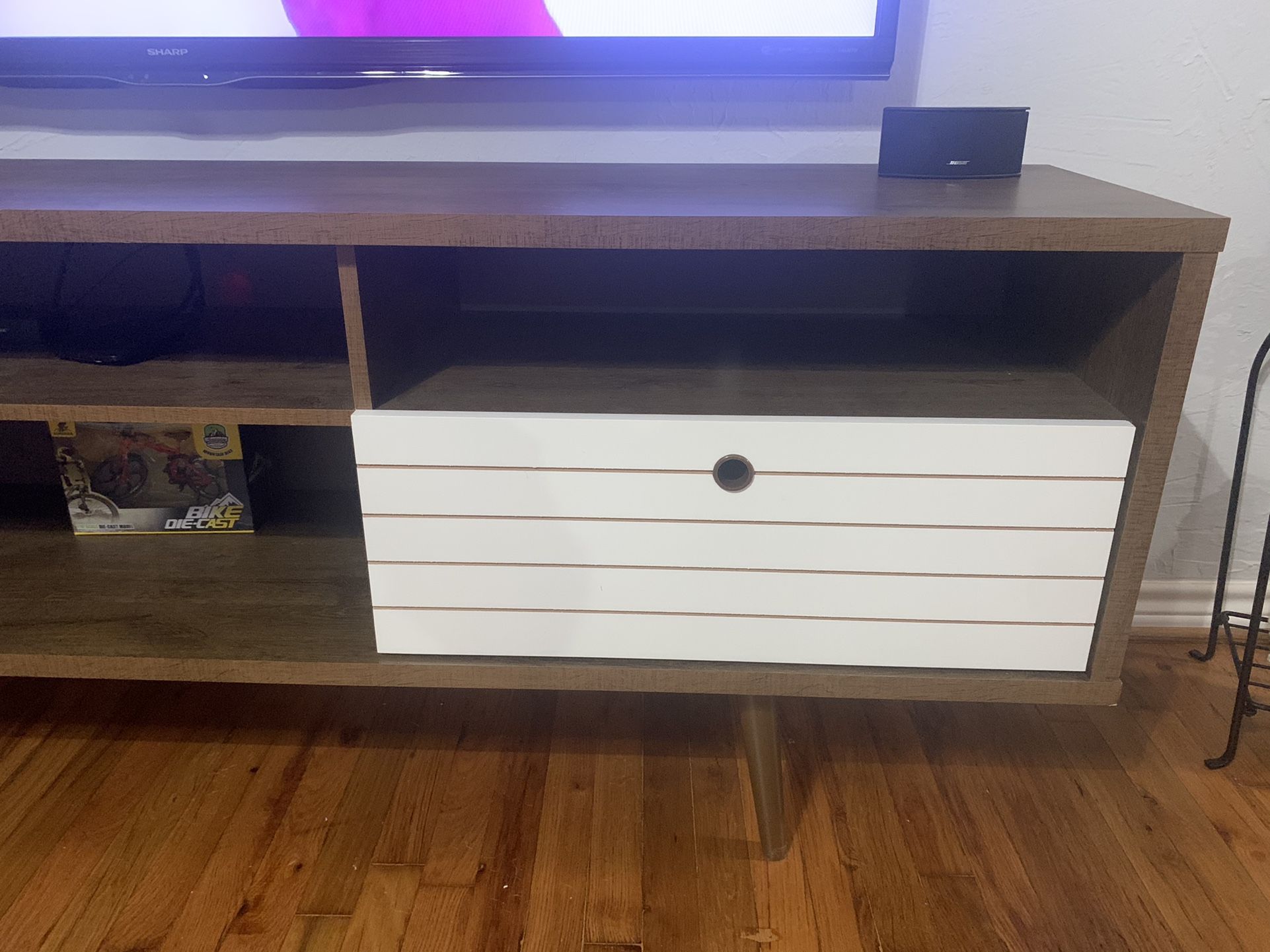 Tv Station Console (consola )