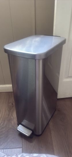 Metal trash can