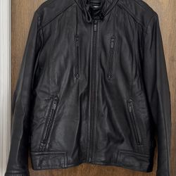 Calvin Klein Men’s 100% Genuine Leather Black Lined Full Zip Jacket, size L 