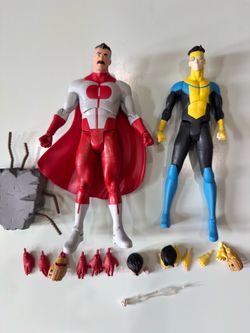 Diamond Select Invincible and Omniman