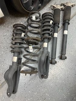 2022 Tesla MYP struts, shocks, springs
