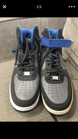 Size 9 Shoes... like new... msg me for price