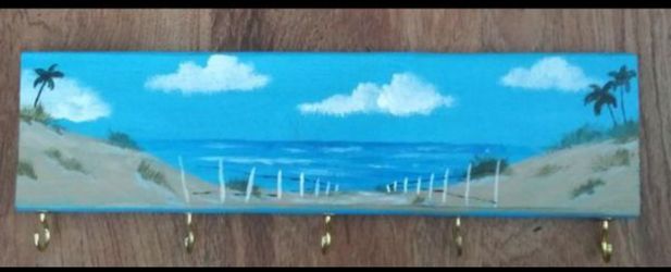 Hand painted beach scene key holder