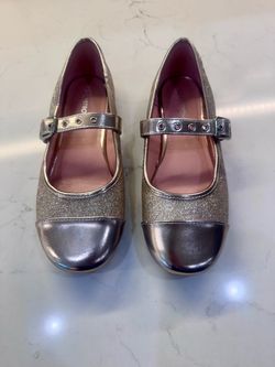 Girls Nordstrom Gold Ballet Flats- Size 2