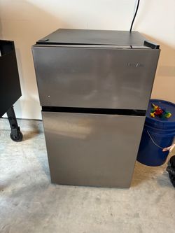 Mini fridge and freezer