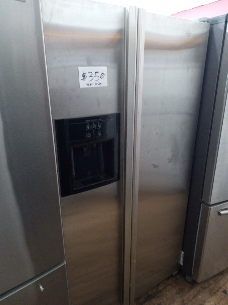 Refrigerator