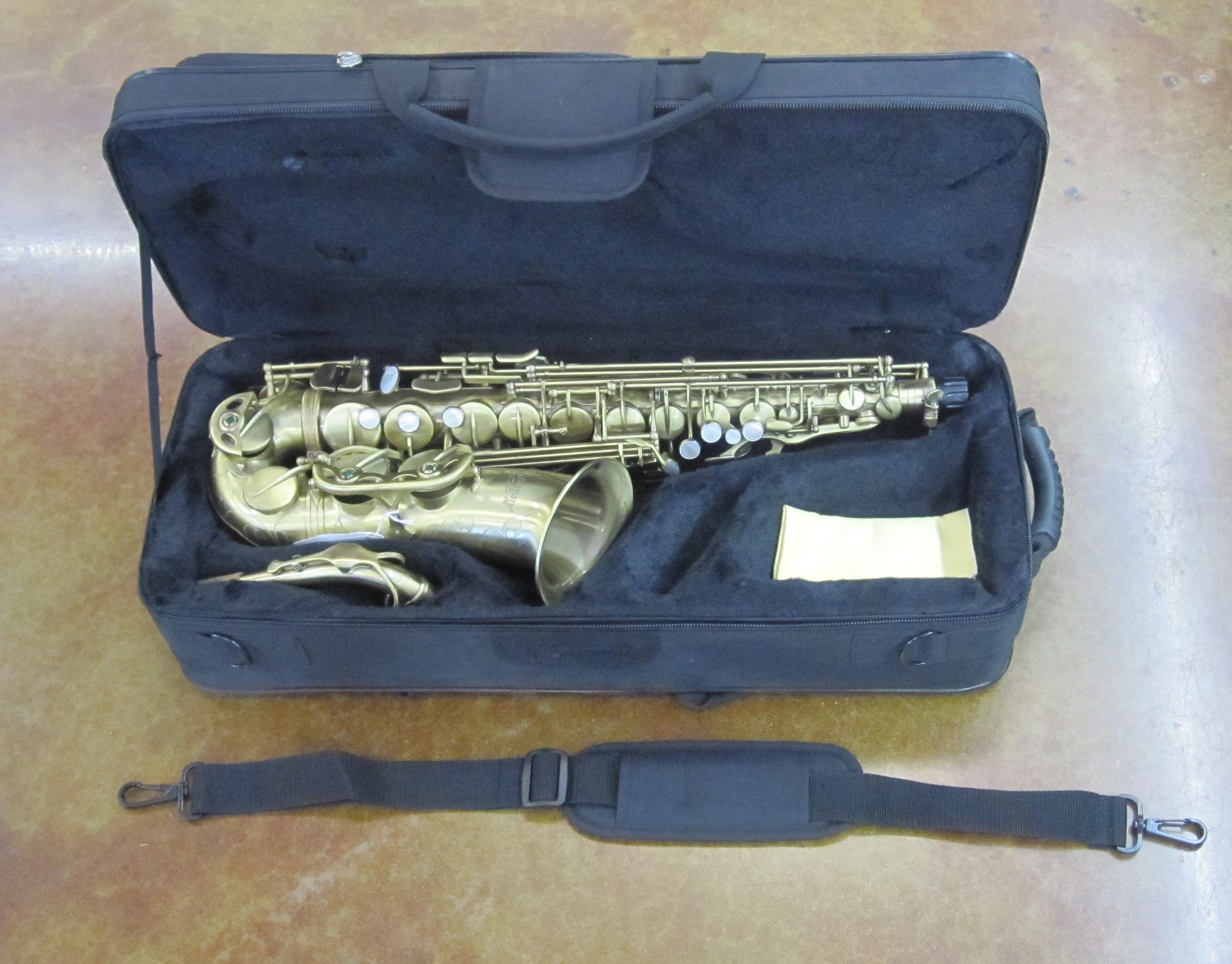 Jean Baptiste Alto Saxophone JB686AVF