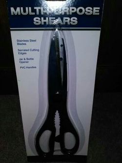 Multi purpose shears* new in pack.