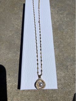 Pearl necklace