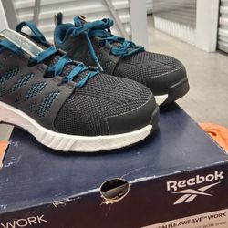 Reebok 6.5  STEELTOE WOMEN'S WORK Shoes
