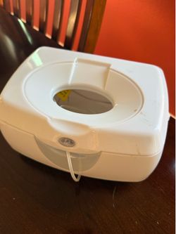 Free Munchkin diaper warmer