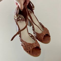 Brown Wedges