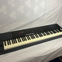  M Audio Oxygen 88 MIDI keyboard used - $200