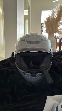 Shoei RF 1400