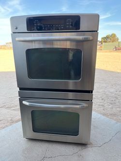 Double upper oven