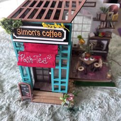 Posh tea & cottae coffee