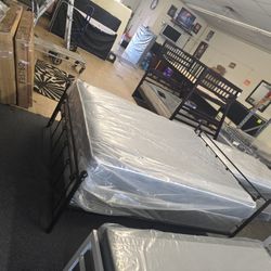 QUEEN MATTRESS $160/ SET WITH BOX SPRING $230