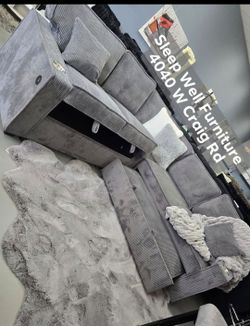 ✨️ Sectionals, 2pc Sofas ✨️ Furniture Queen Bedrooms, Dining Avail