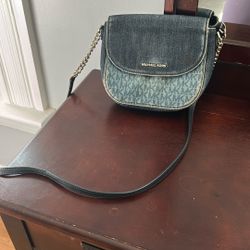 Michael Kors Crossover Bag