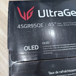 LG 45" UltraGear OLED Curved Gaming Monitor, 240 Hz, Ultrawide, 45GR95QE-B, MINT Condition