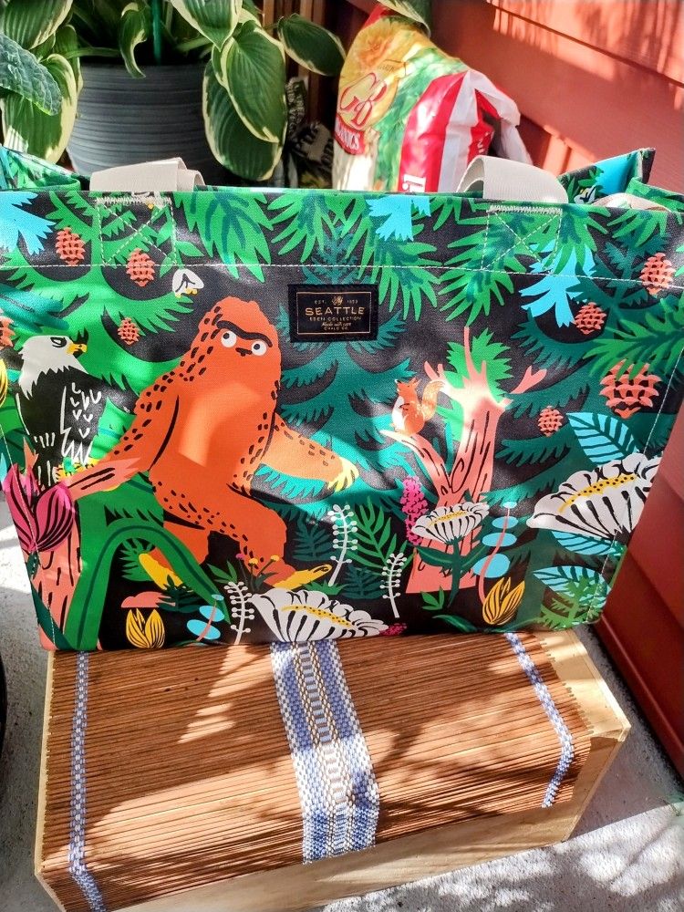 Tote Bag, Chalo PNW Bigfoot Forest Tote
