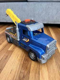 Action Truck Recovery Tow Truck