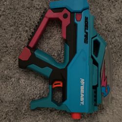 2 gel fire gel guns. Mrbeast one 20$ Normal gel fire nerf 20$