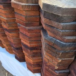 Redwood Dog Ear 1x6x6 Heatt Grade Fence