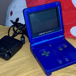 Gameboy Advance SP w/Charger (blue)