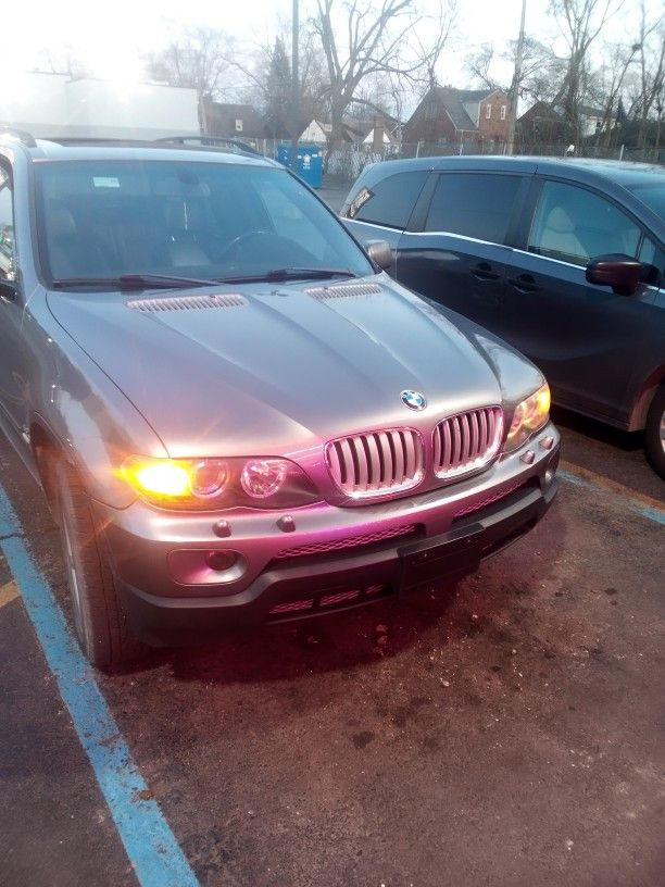 2004 BMW X5