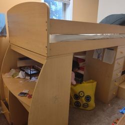 Twin/Twin Bunk Bed With Stairs And Desk